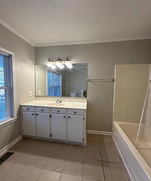 1209 Lawhorn Rd — Photo 30