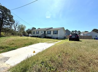 311 N Farmer Dr, Benson, NC 27504