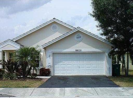 1st image of 8825 Lake Park Cir S