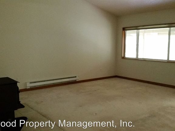 4th image of 8607 Idlewood Dr SW