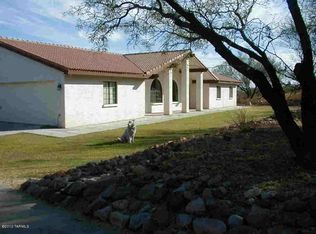 2251 Palo Parado Rd, Tubac, AZ 85646