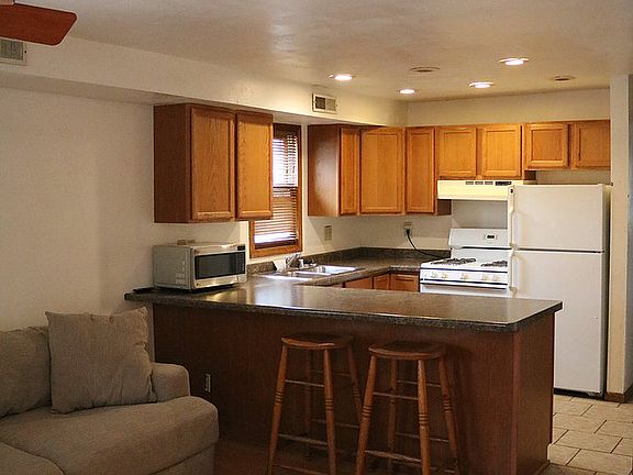 3rd image of 114 N Broom St #1268905