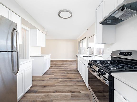 5th image of 3990 Darwin Ave #3990