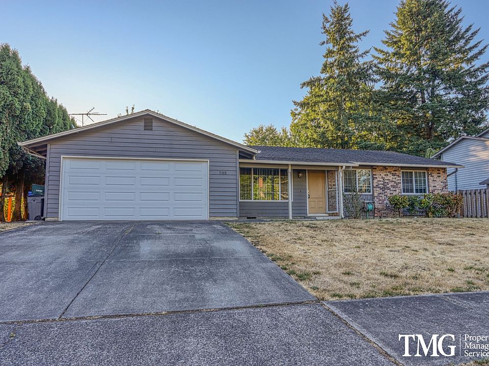 1st image of 705 NE 148th Ave