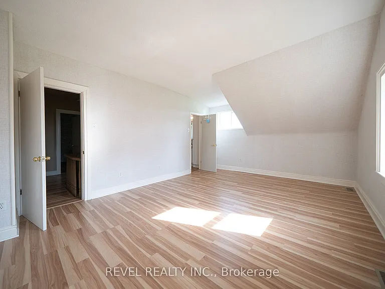 413 Ellis Ave — Photo 16