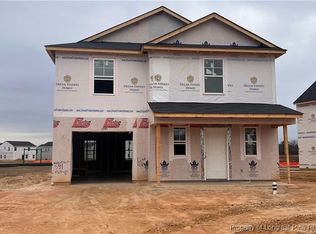 391 Melbourne Dr, Raeford, NC 28376