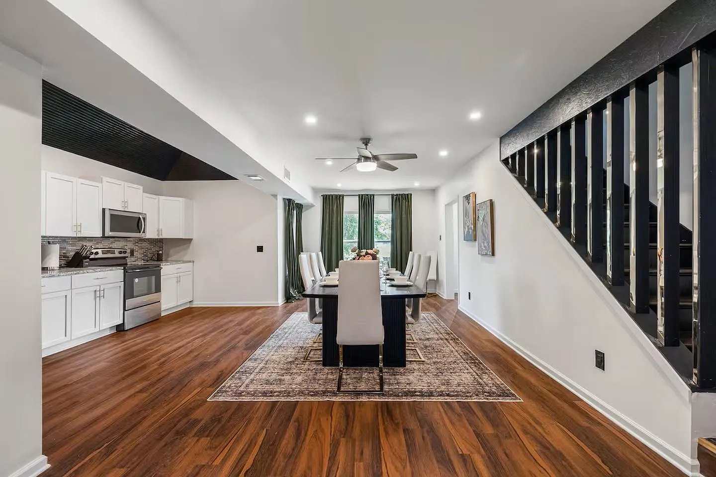 8 bed, 8.0 bath, 4447 sqft, $6,500 — Photo 3