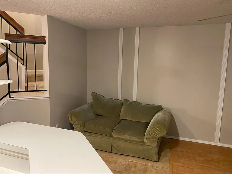 2542 Lancaster Ct — Photo 7