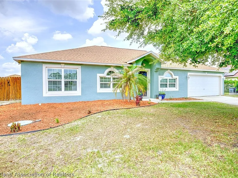 4710 Tarrega St — Photo 2