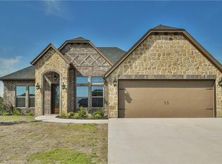 1204 Prestwick Ct, Granbury, TX 76048