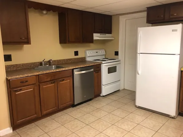 (undisclosed Address), Leominster, MA 01453