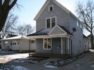 136 5th St, Fond Du Lac, WI 54935