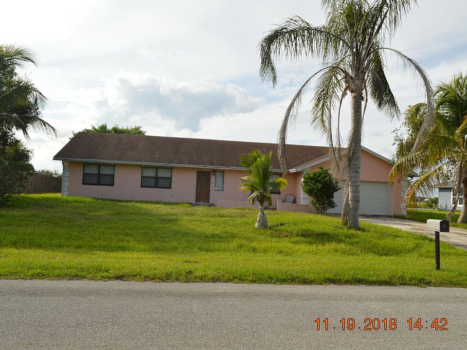 1st image of 103 Sandalwood Dr