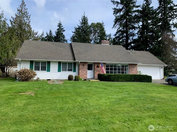 6205 36th Avenue E, Tacoma, WA 98443