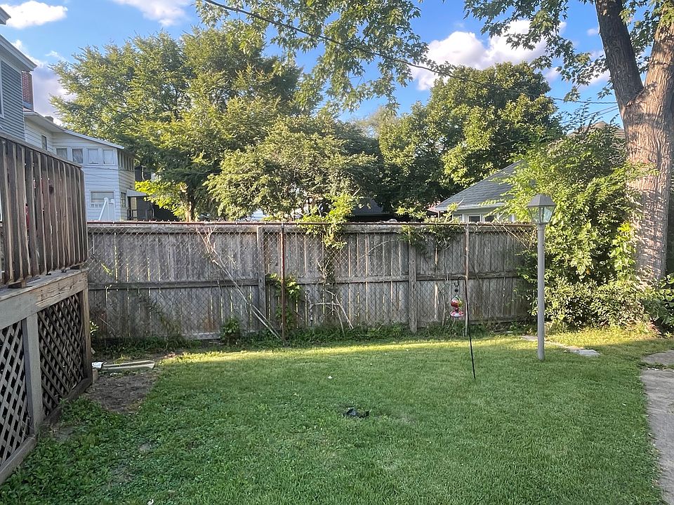 Back yard and deck for tenant.