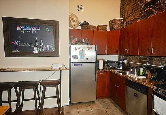 3rd image of 184 Bleecker St APT 7