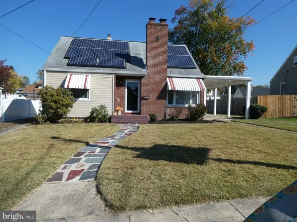 136 Lindsey Ave, Runnemede, NJ 08078