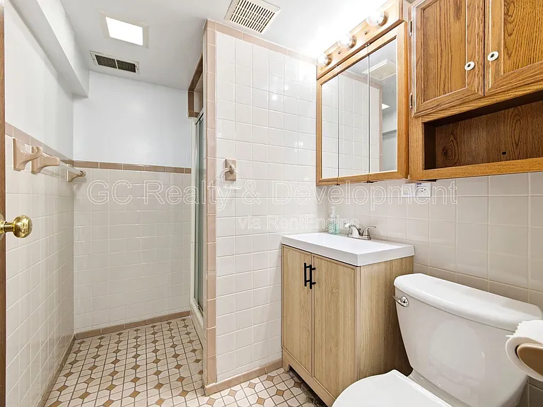 5144 S Melvina Ave — Photo 14