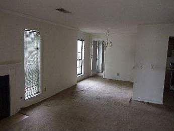 2nd image of 575 Windchase Ln