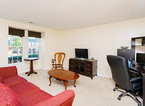 4th image of 7733 Balla Ct #7733