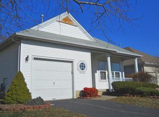 27 Dunrovin Ct, Manchester, NJ
