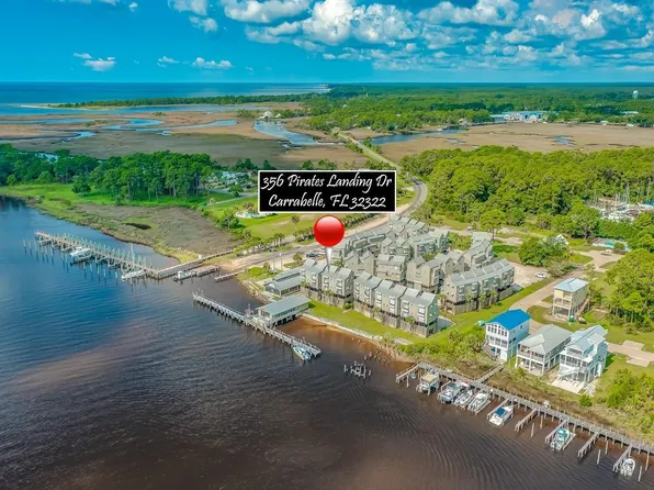 356 Pirates Landing Dr, Carrabelle, FL 32322