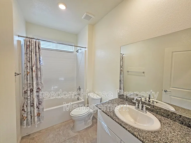 56 Pioneer Range Ave — Photo 13