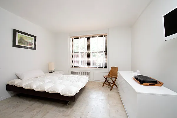 Rented by Compass | media 8