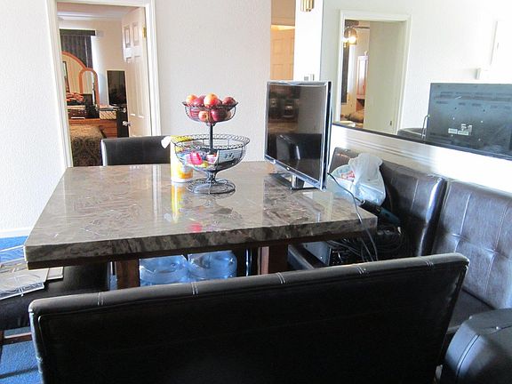 3rd image of 2645 Ascot Way