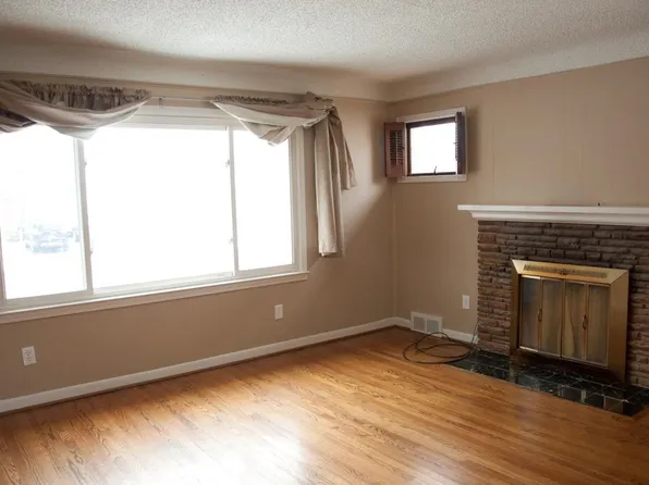 3865 Buckingham Ave, Berkley, MI 48072