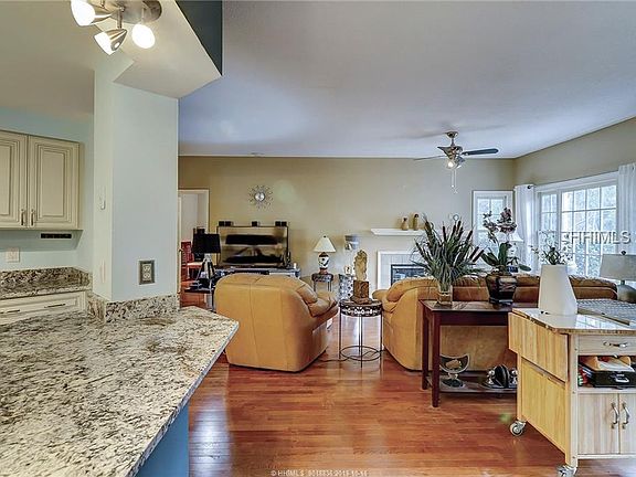 5th image of 73 Spindle Ln #73