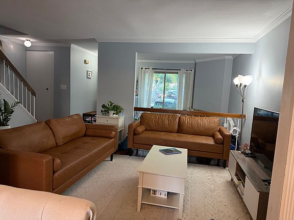 5th image of 10624 Muirfield Dr
