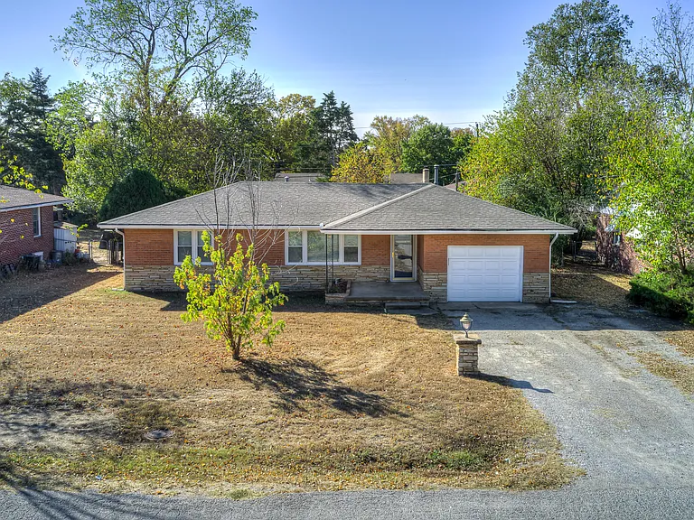 4007 Morgan Ave — Photo 33