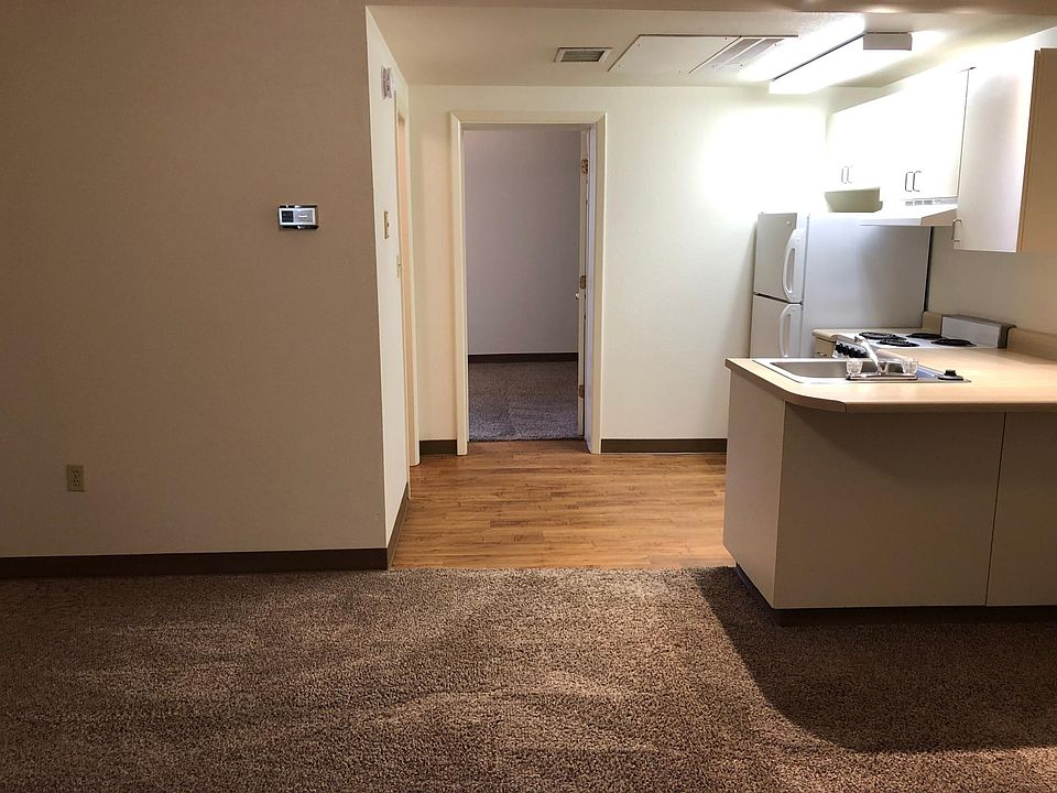 1st image of 2400 4th Ave APT 131