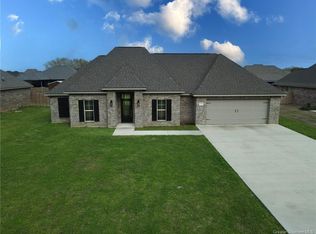 611 Walnut, Iowa, LA 70647