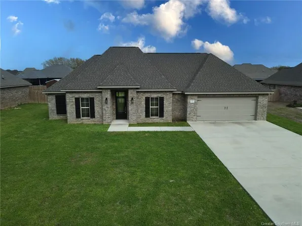 611 Walnut, Iowa, LA 70647
