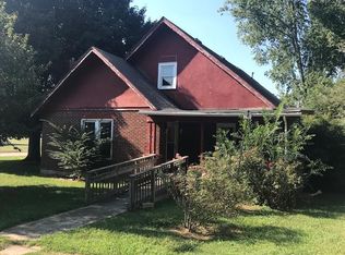 201 Bennett St, Decherd, TN 37324