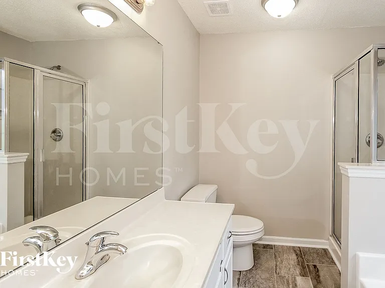 1604 Black Diamond Ct — Photo 14