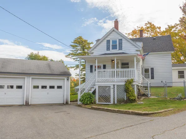 9 Bridge Street, Topsham, ME 04086