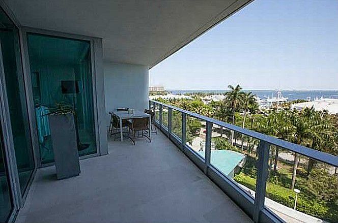 1st image of 2627 Bayshore Dr #806