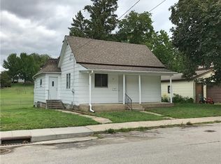 20 Cherry St, Colfax, IA 50054