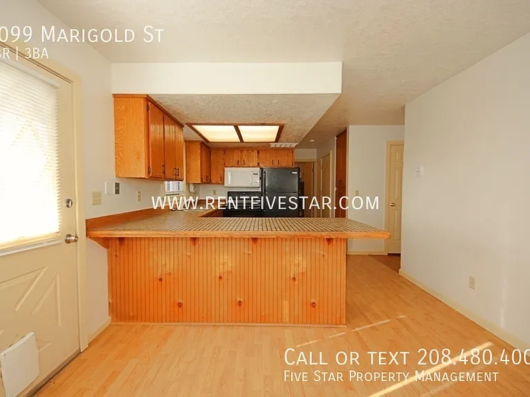 2099 Marigold St — Photo 8