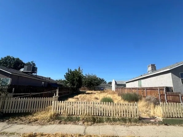 311 Woodrow St, Taft, CA 93268