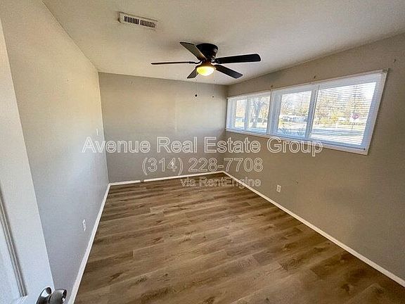 4th image of 8330 Woodhurst Dr