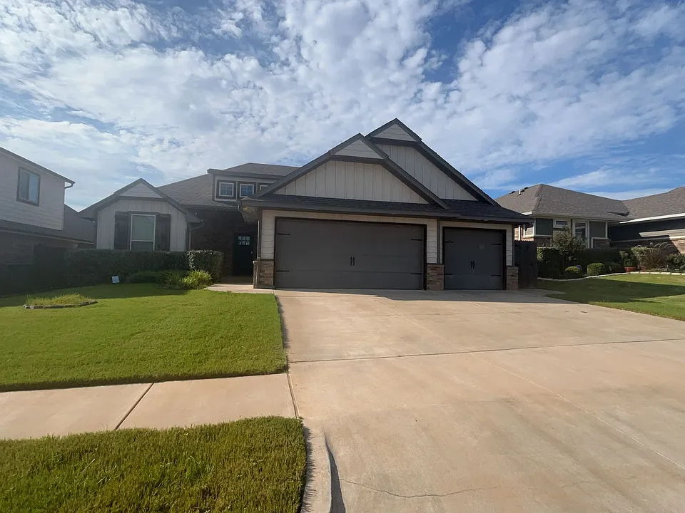 3349 NW 187th St