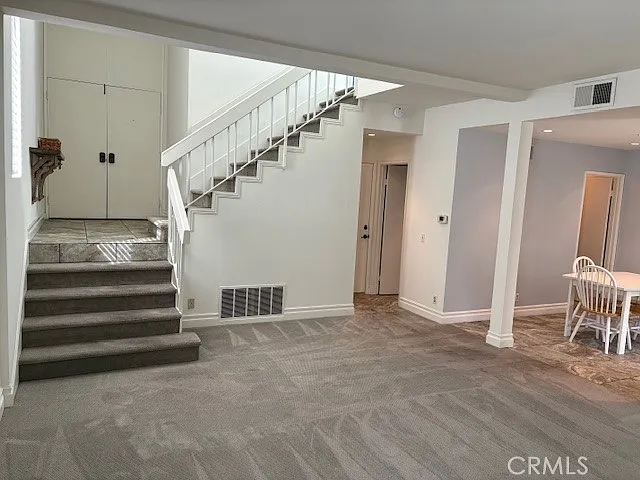 2124 Woodbriar Ct — Photo 2
