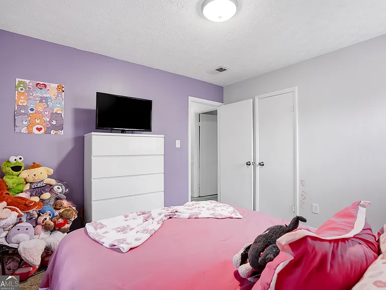 405 King Arthur Ct — Photo 9