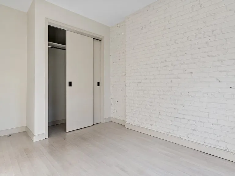 152 2nd Ave #4A — Photo 6