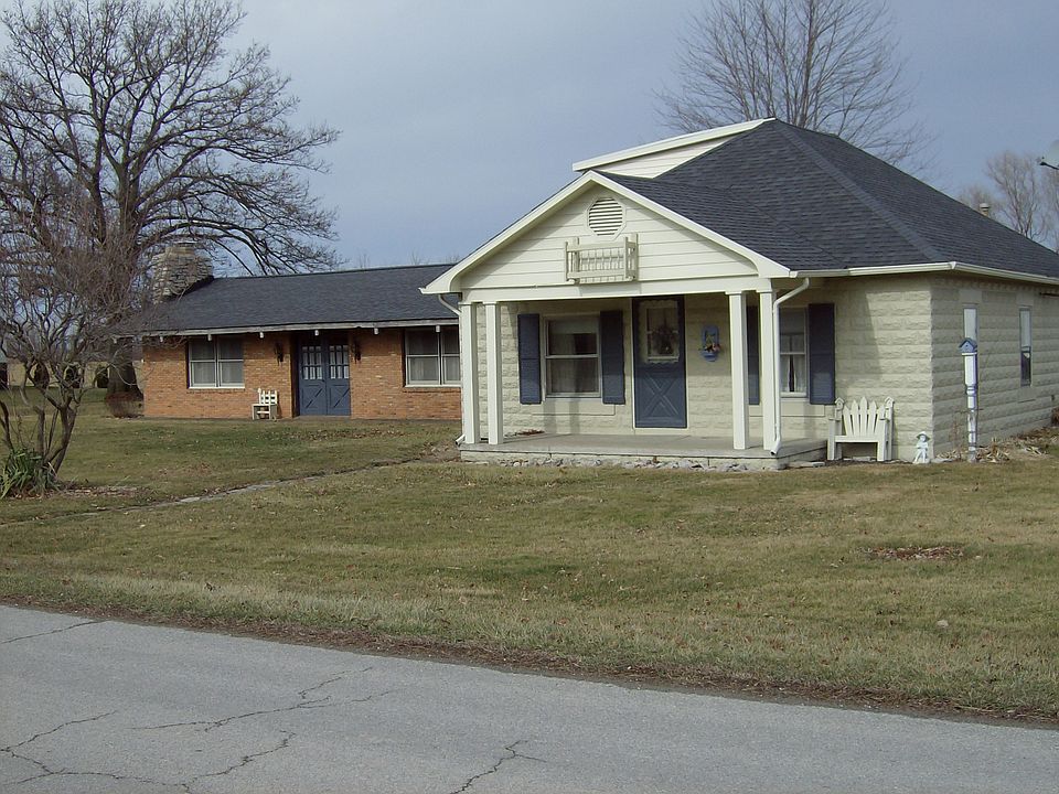 1st image of 1352 County Road D