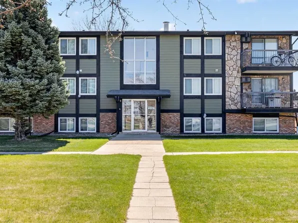 4200 Forestry Ave S #208, Lethbridge, AB T1K 4X7